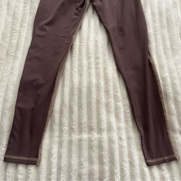 Solely Fit Brown Two-Tone Leggings • Large - Picture 7 of 10